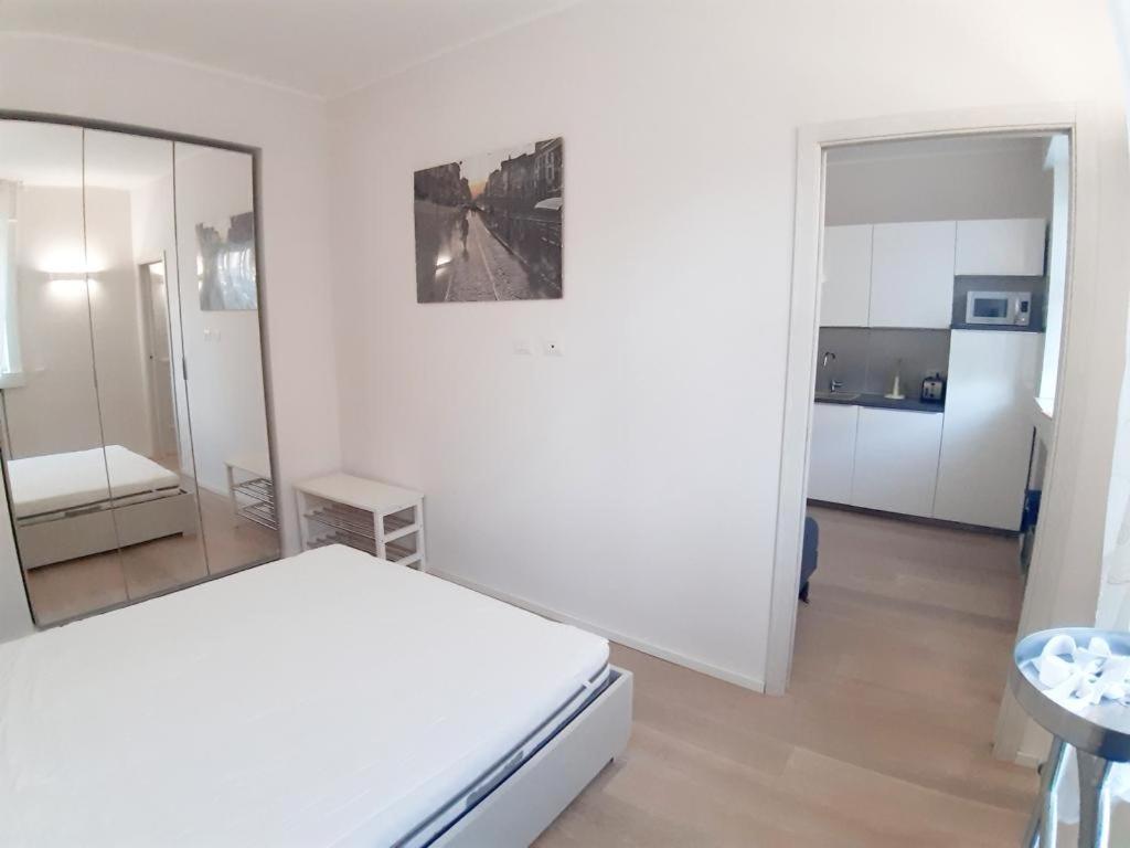 Easy Room Italy Milano Esterno foto
